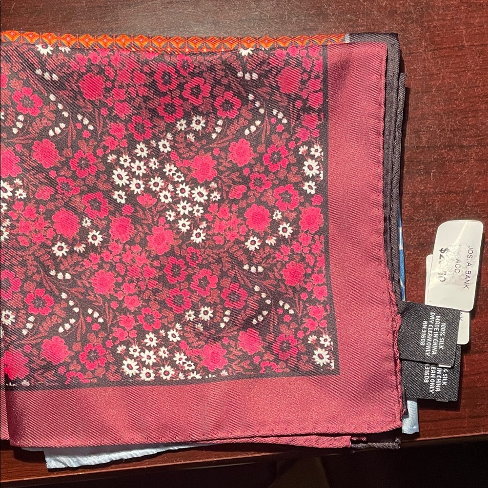 100% Silk Jo’s A Bank Floral Silk pocket square